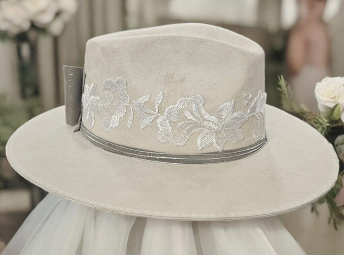 Bridal Lace- Bow Hat - Image 3