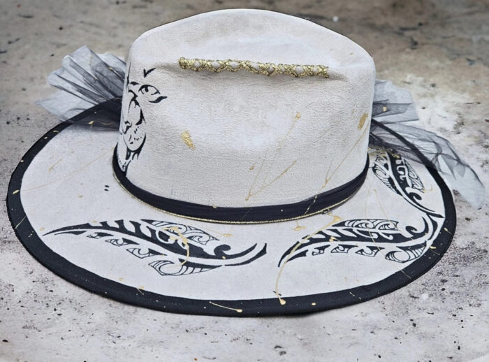 White tiger Hat - Image 3