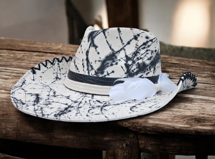 White messy Western Hat - Image 3