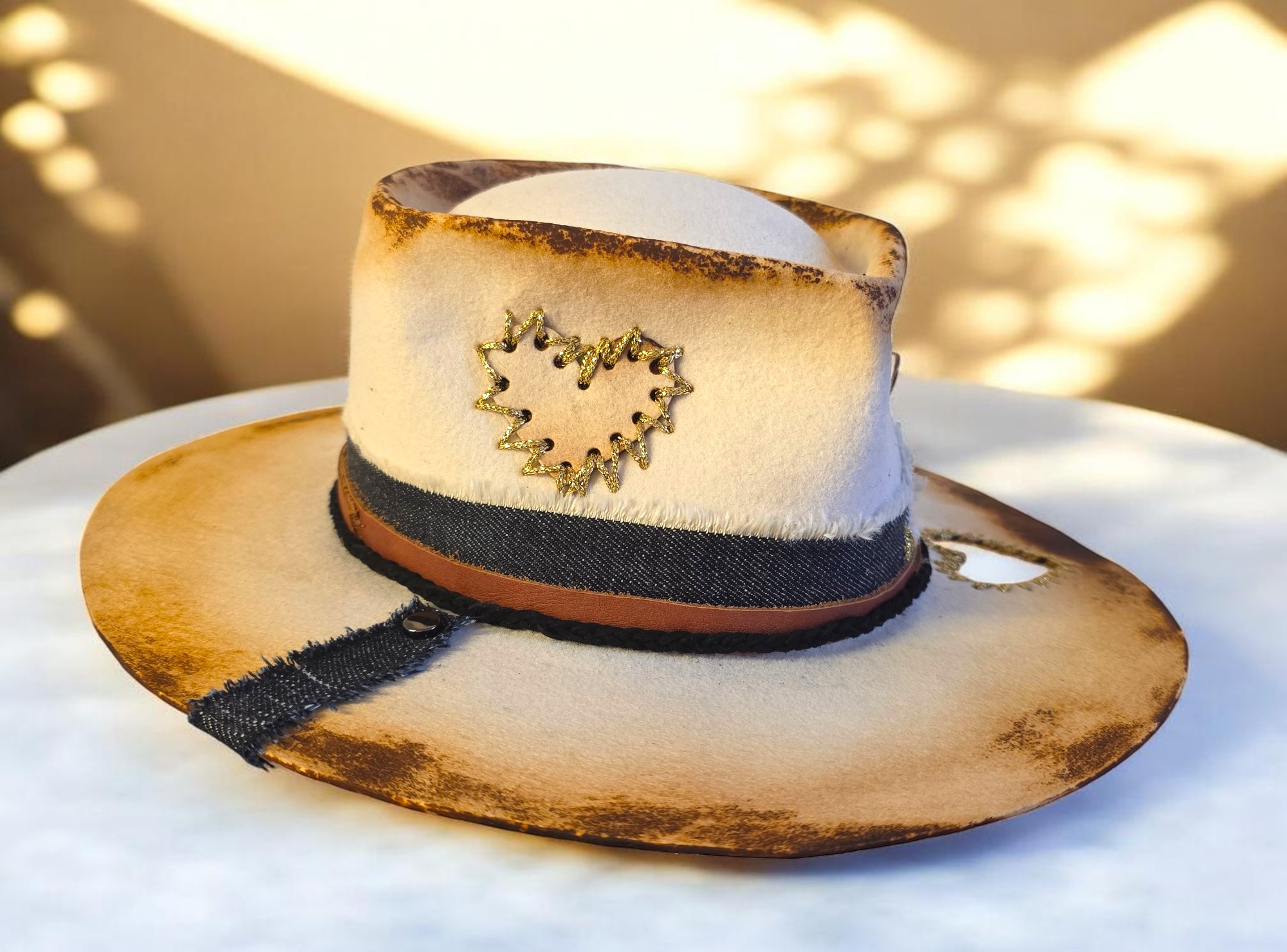 All you need is love Hat- 55cm - Image 4